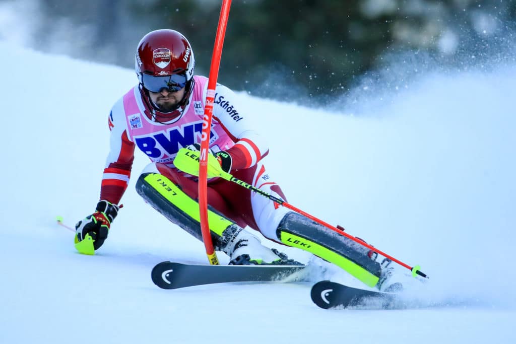 Verhoog jezelf De gasten Jonge dame Adelboden slalom champ Strolz insists on tuning his own skis