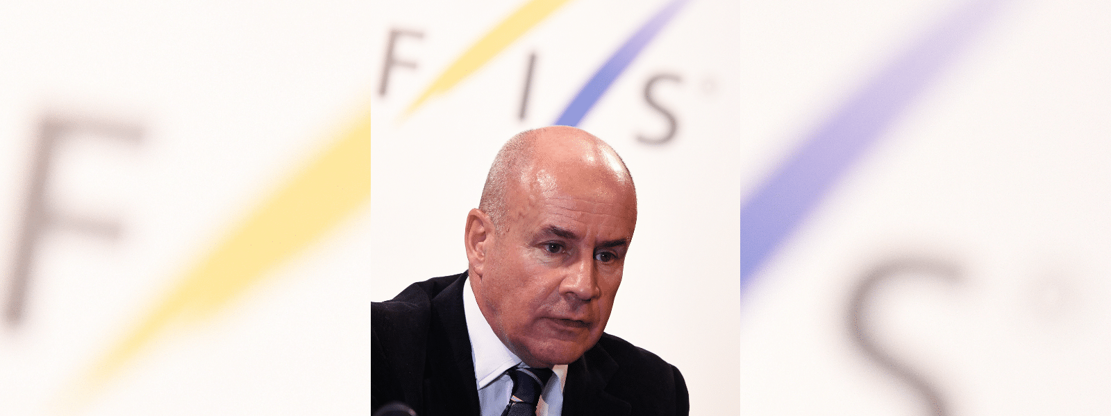 Eliáš potvrdil ako šéf FIS prostredníctvom kontroverzných volieb